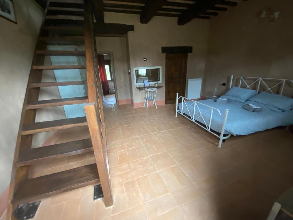 Agriturismo Il Covo Del Solengo Villa Valtopina Luaran gambar