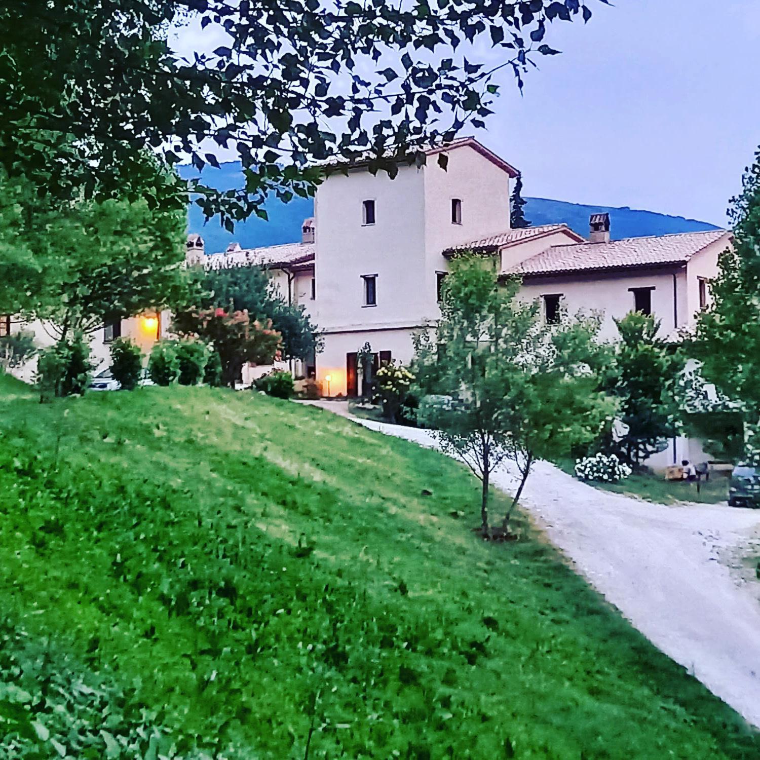 Agriturismo Il Covo Del Solengo Villa Valtopina Luaran gambar